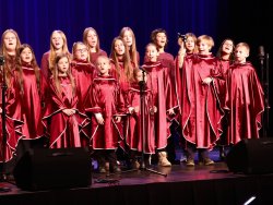 Wielki Sukces Scholii Vox Cordis! Zwycięstwo na Festiwalu w Dobczycach!