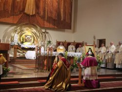 Wizytacja Ks. Biskupa Leszka Leszkiewicza o Odpust Parafialny ku czci św. Małgorzaty Marii Alacoque